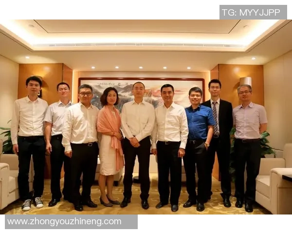 深圳篮球队的团队协作揭秘:如何打造无懈可击的默契配合与战术执行